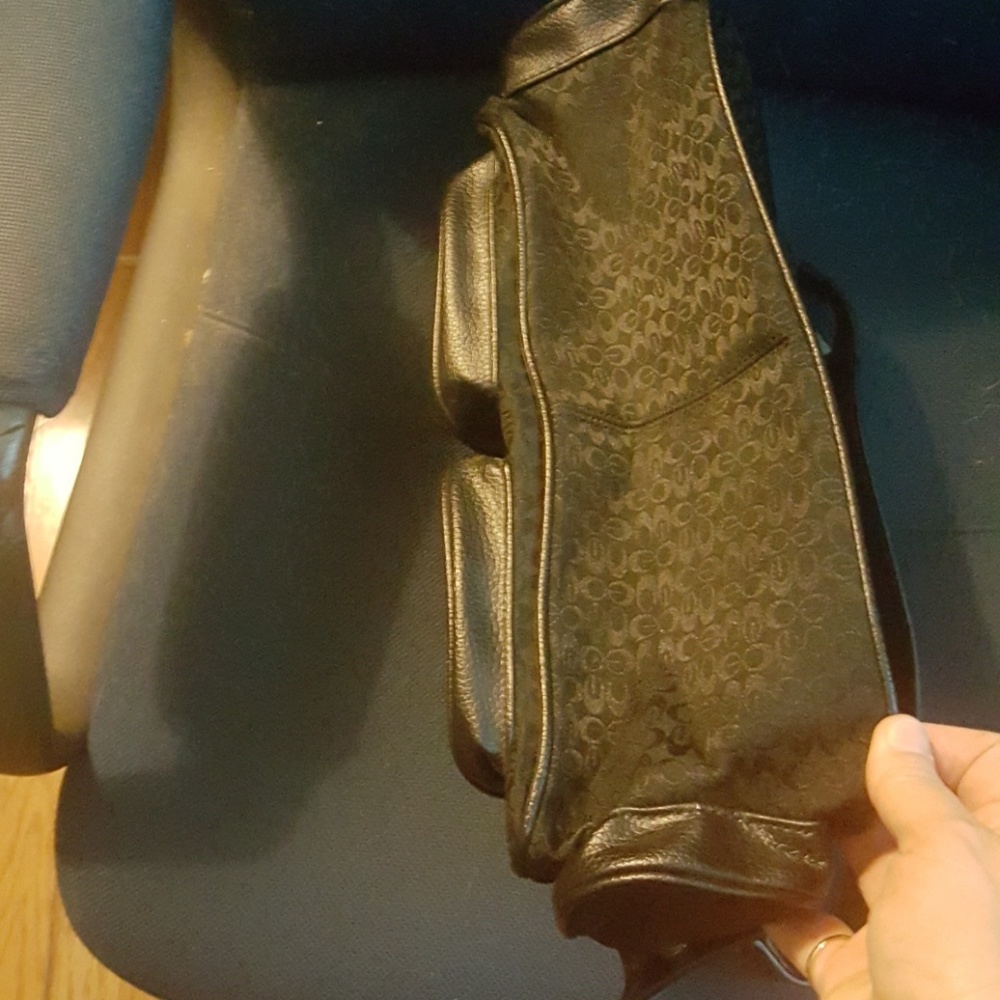 Purse - Picture 3 of 4